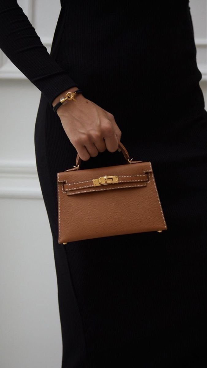 H Mini Kelly - Pre Order 🪄