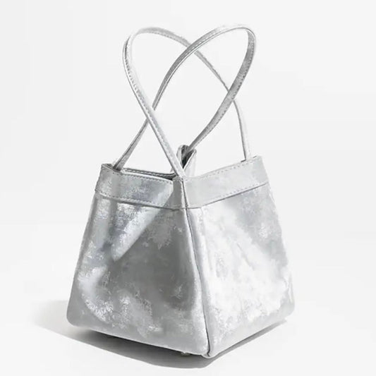 🩶 So Silver Lady Bag